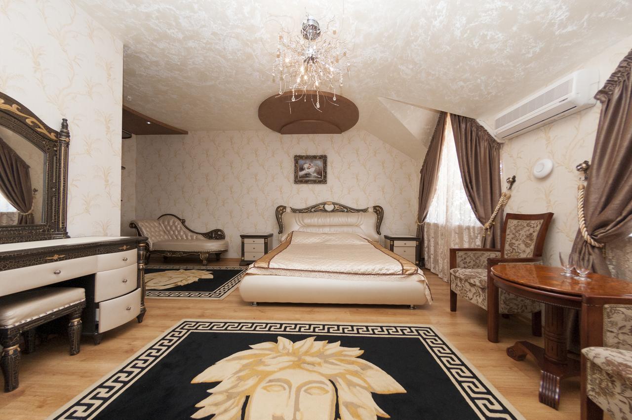 Strelets Hotel Berdyansʼk Екстериор снимка